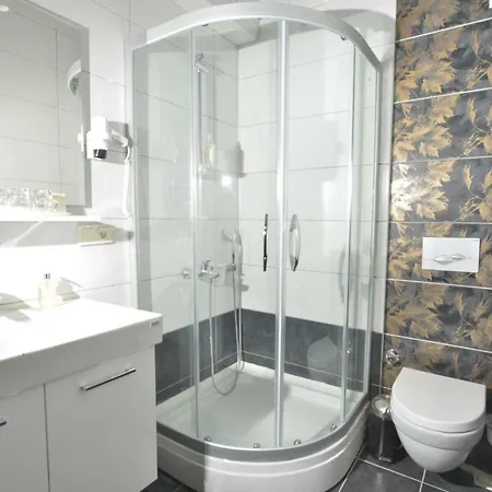 Szálloda Artemis 3*